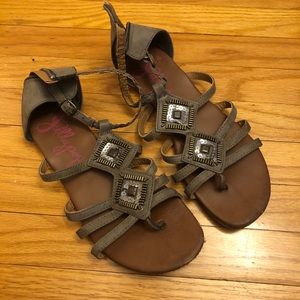 ALMOST ALL under $6 !!! Closet closing 12/28